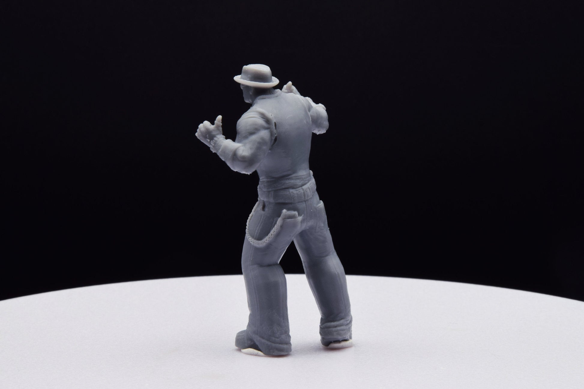 Gears Of War Augustus Cole Civilian Ot Miniature - TheSTLSmith - 3D Printed with high quality resin for Skirmish/D&D games