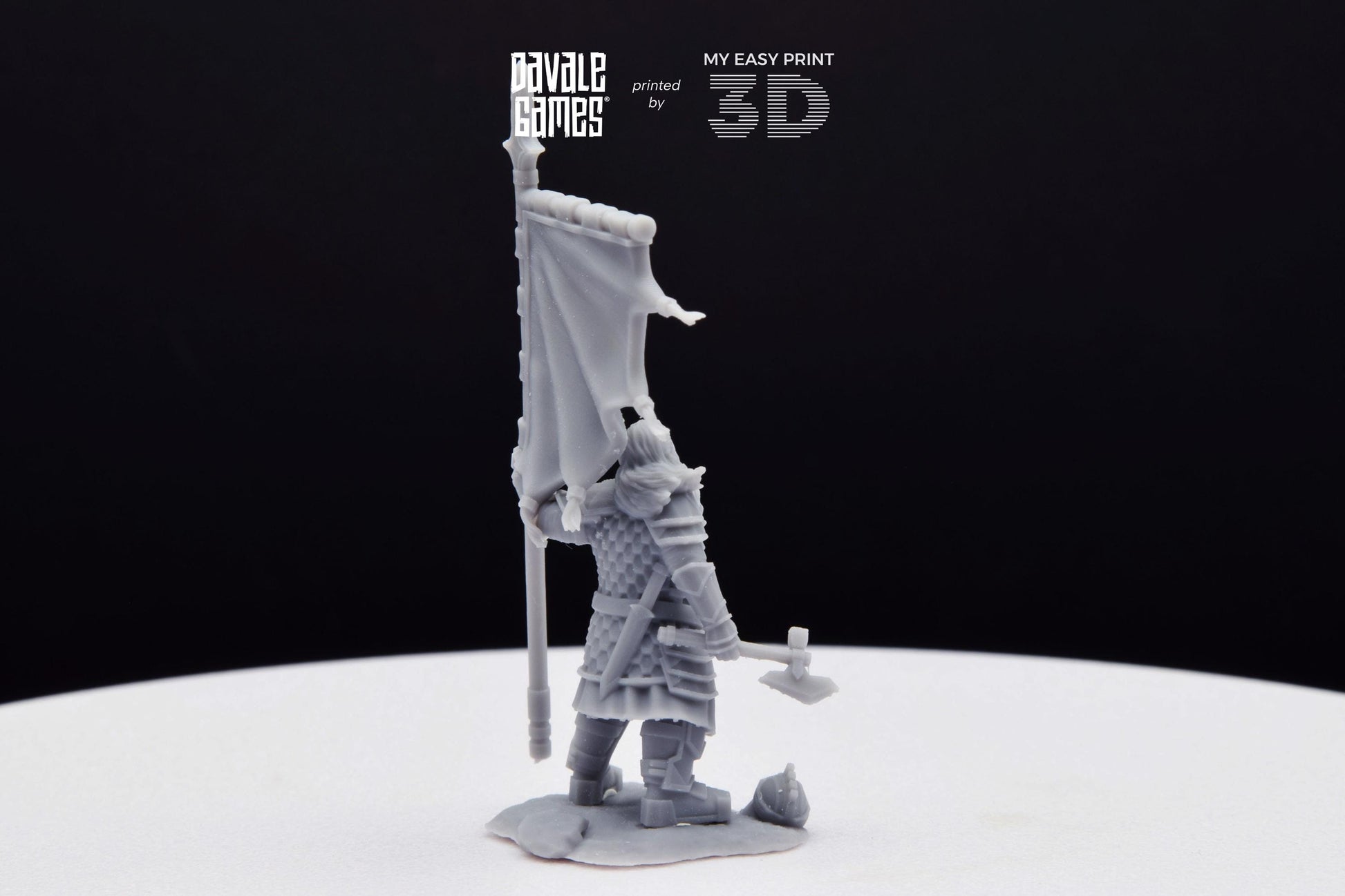 Silver Goat Dwarves Banner on foot - Davale Games - 3D Printed with high quality resin for LOTR/D&D games