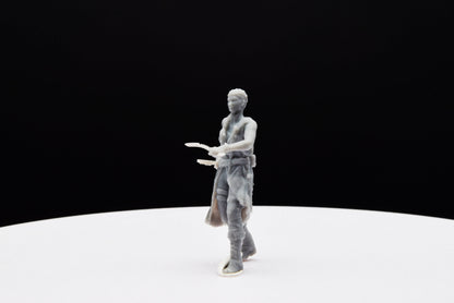 Gears Of War Reyna Diaz Outsider Ot Miniature - TheSTLSmith - 3D Printed with high quality resin for Skirmish/D&D games