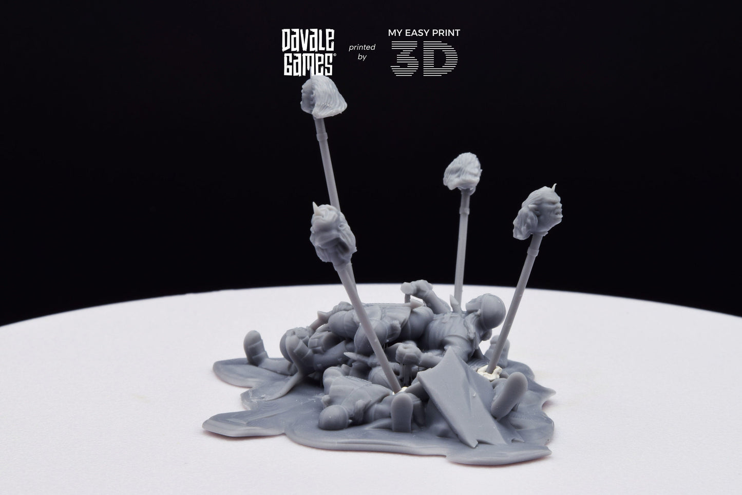 Bonfires with Pikes and Bloodhand Orcs heads - War Item - Davale Games - 3D Printed with high quality resin for LOTR/D&D games