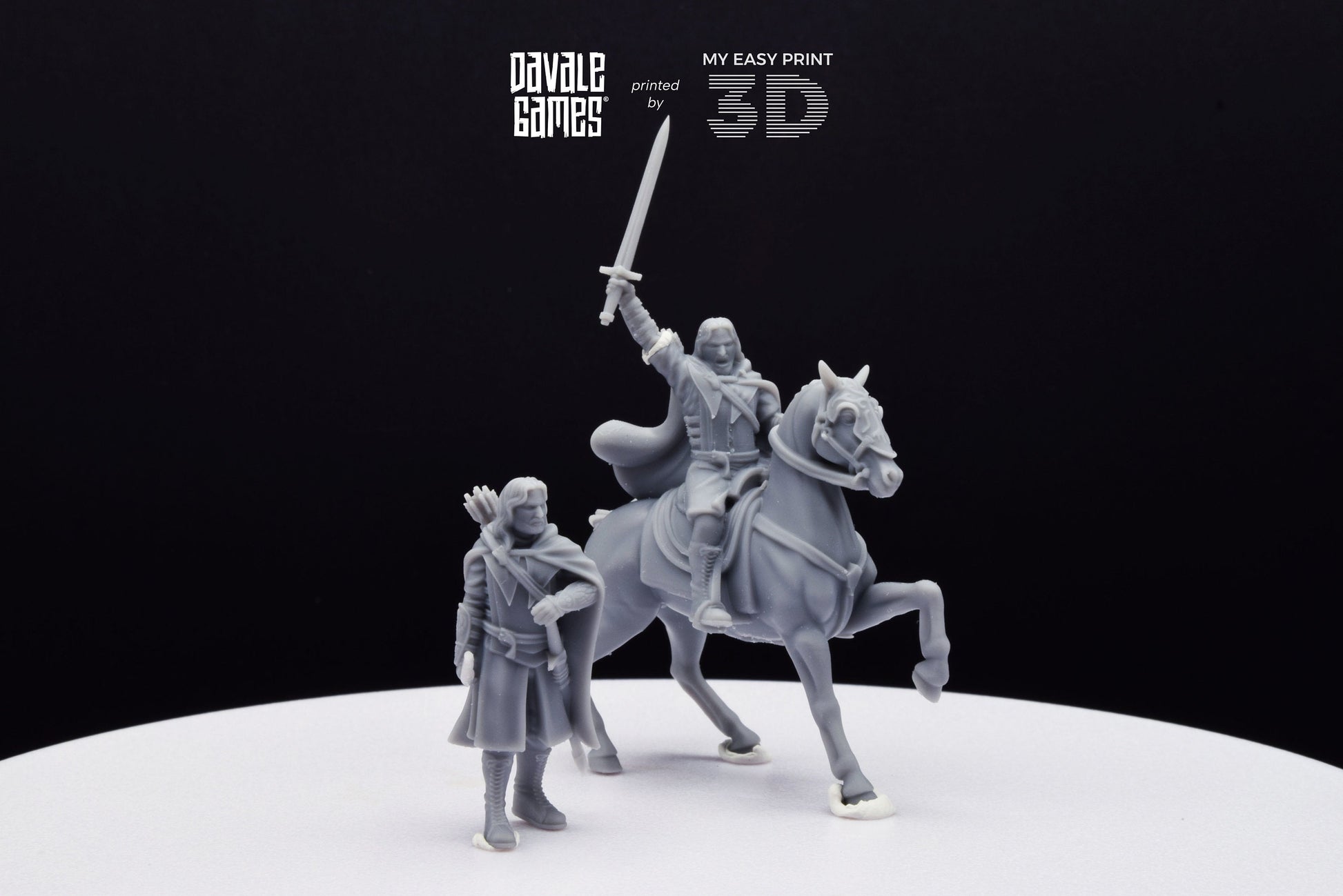 Captain of the Grey Castle - Foot and Mounted - Davale Games - 3D Printed with high quality resin for LOTR/D&D games