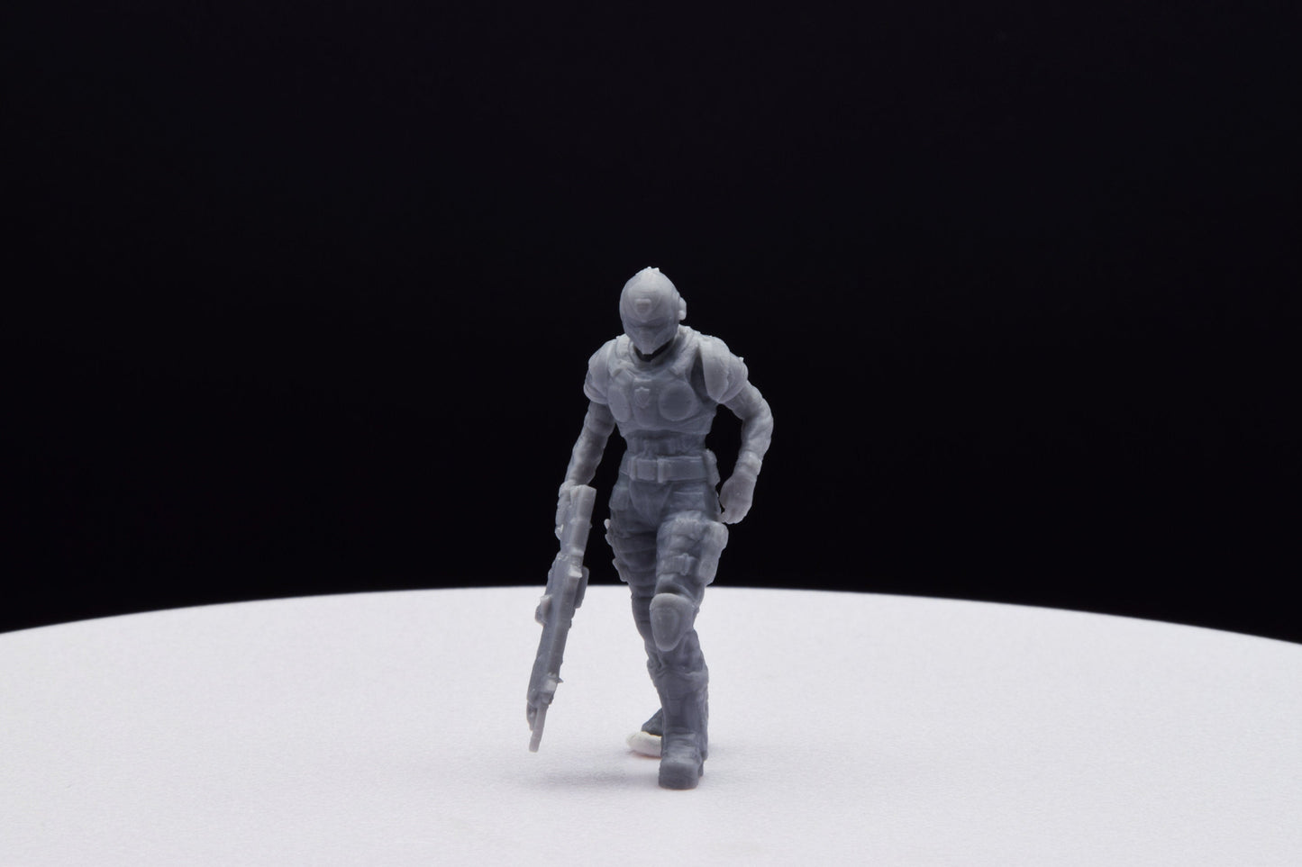 Gears Of War COG Soldier Winter Female Miniature - TheSTLSmith - 3D Printed with high quality resin for Skirmish/D&D games