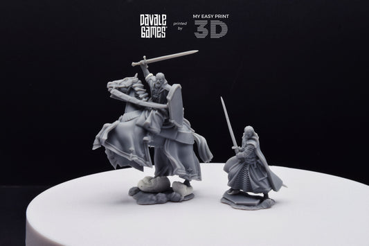 High Human King Reboot - Foot and Mounted - Davale Games - 3D Printed with high quality resin for LOTR/D&D games