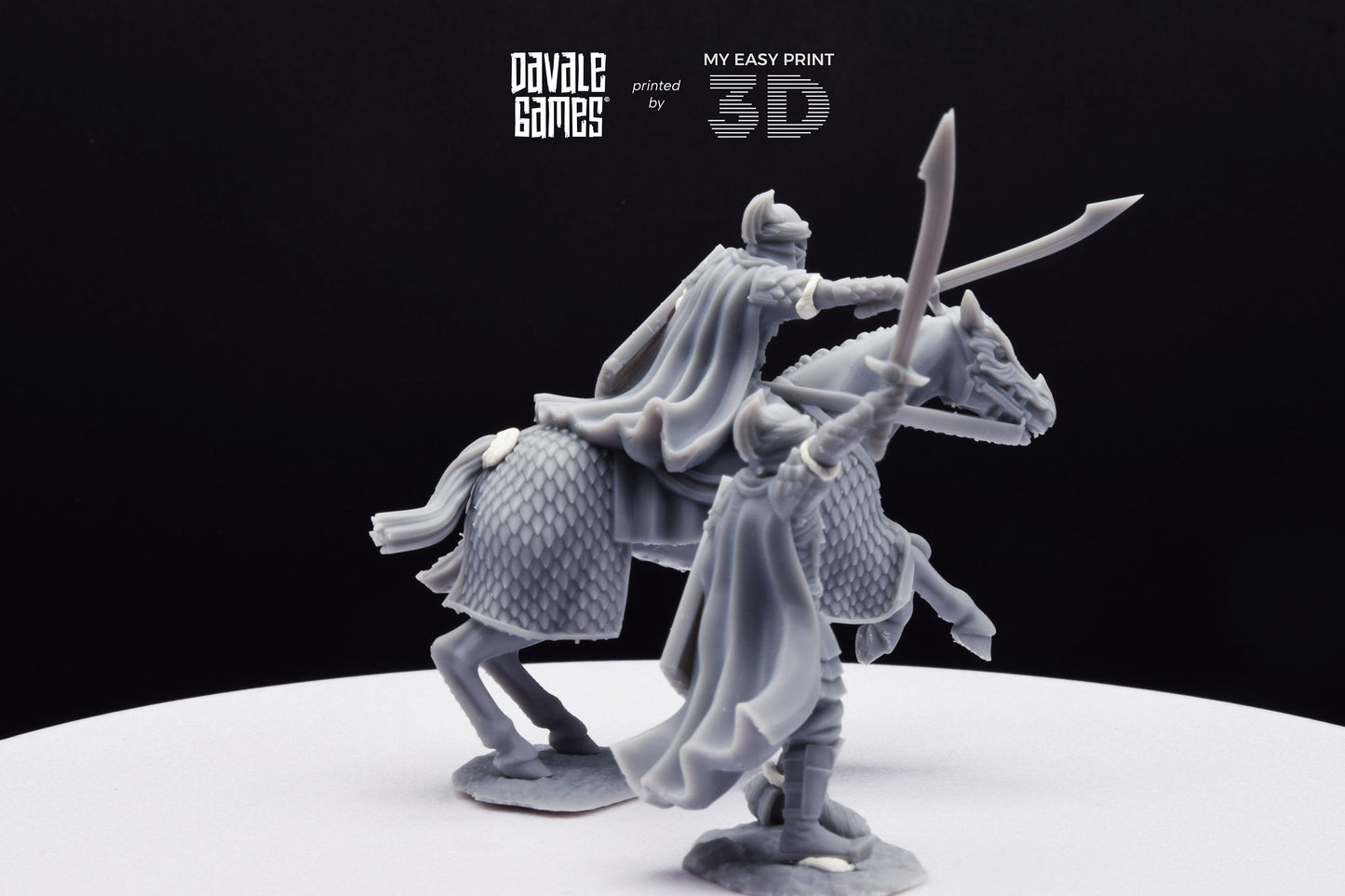 Dragon Army Captain with Sword and Spear - Foot and Mounted - Davale Games - 3D Printed with high quality resin for LOTR/D&D games