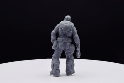 Gears Of War Dominic Santiago Summer Ot Miniature - TheSTLSmith - 3D Printed with high quality resin for Skirmish/D&D games
