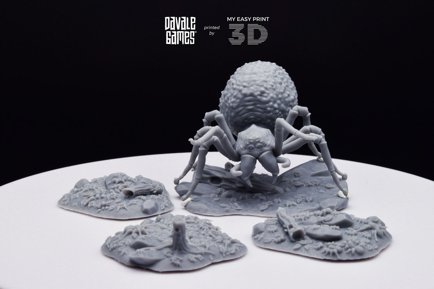 Queen of Spiders and sons - Davale Games - 3D Printed with high quality resin for LOTR/D&D games