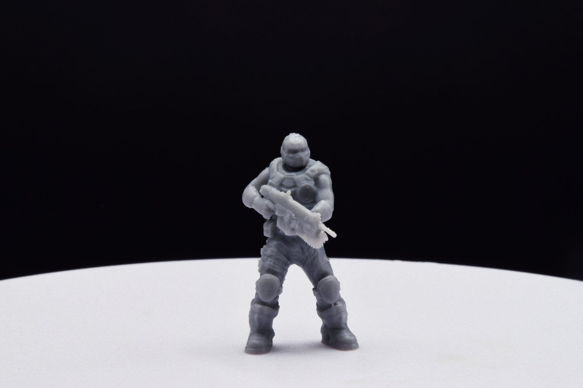 Gears Of War COG Soldier Summer Male Old Miniature - TheSTLSmith - 3D Printed with high quality resin for Skirmish/D&D games