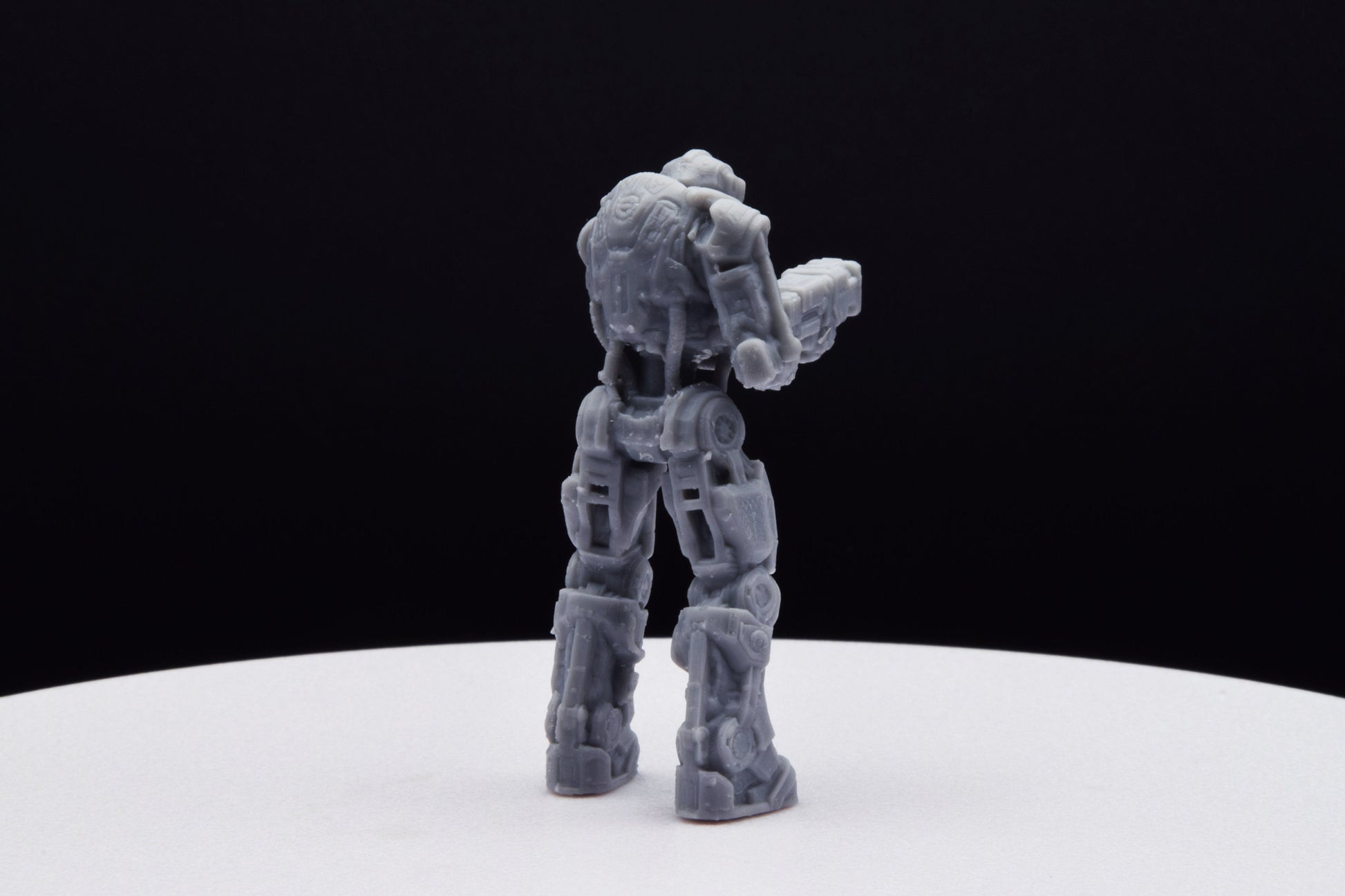 Gears Of War DeeBee DR1 Miniature - TheSTLSmith - 3D Printed with high quality resin for Skirmish/D&D games
