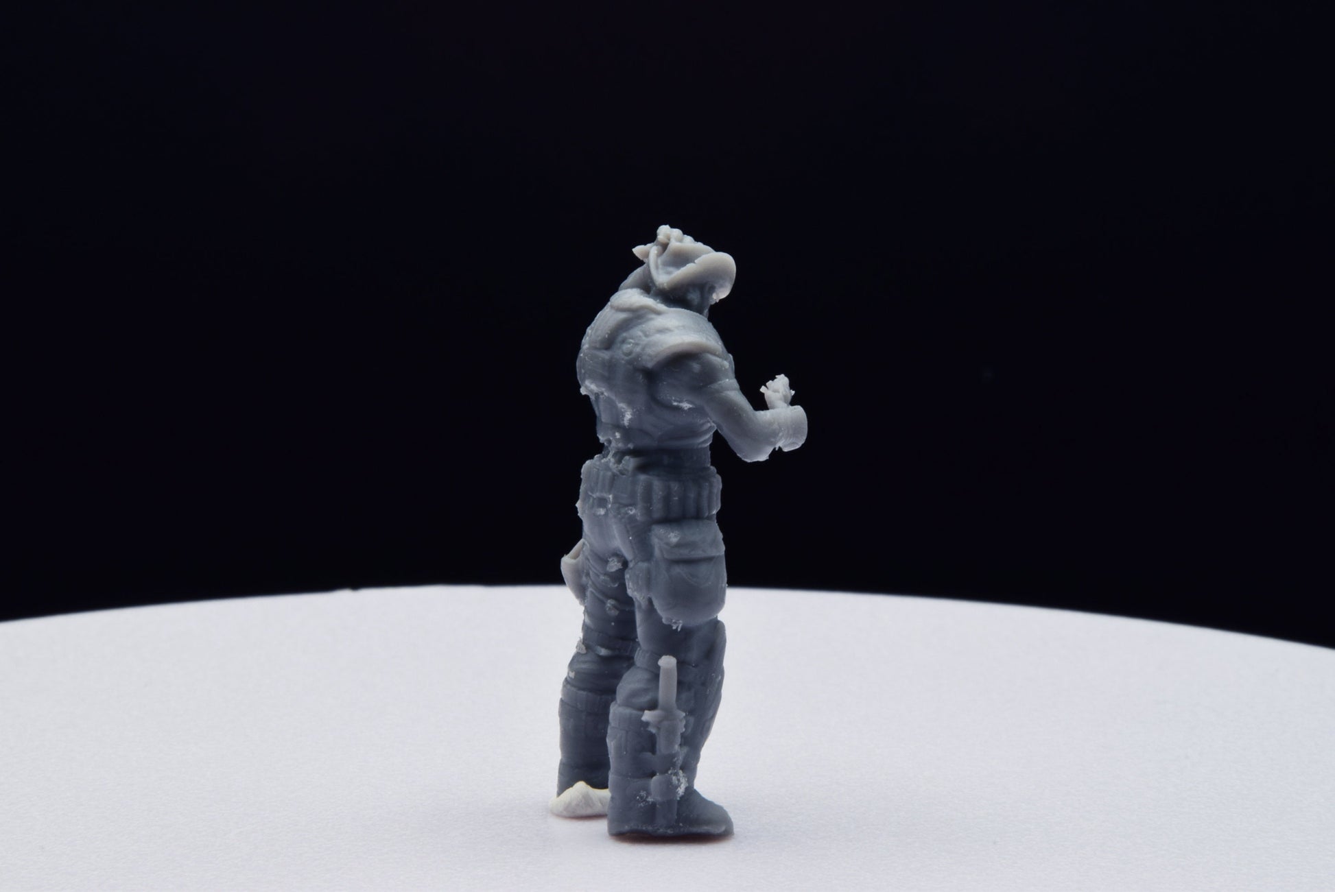 Gears Of War Dizzy Wallin Summer Ot Miniature - TheSTLSmith - 3D Printed with high quality resin for Skirmish/D&D games