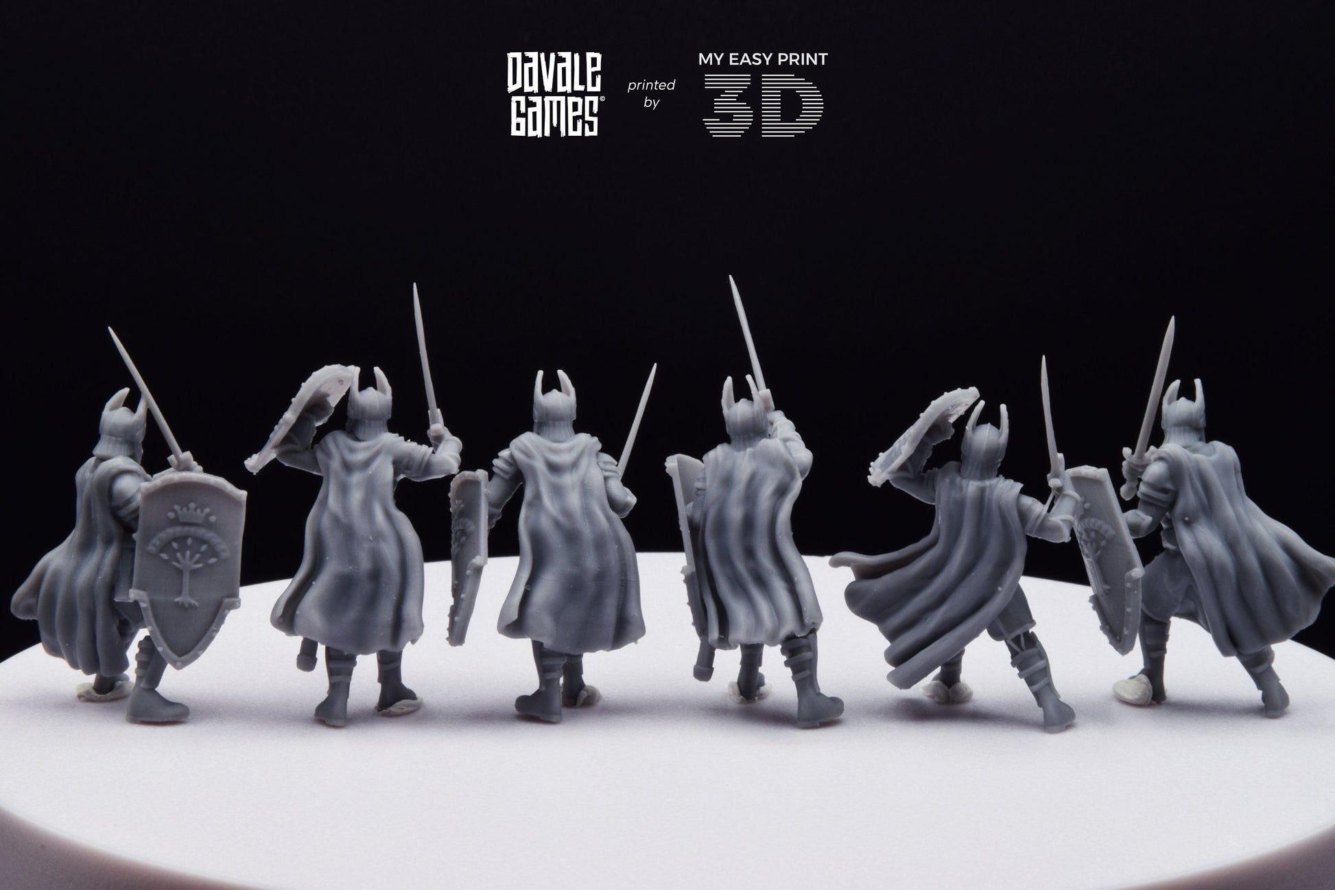 Old High Human Warriors Swordmen - Davale Games - 3D Printed with high quality resin for LOTR/D&D games