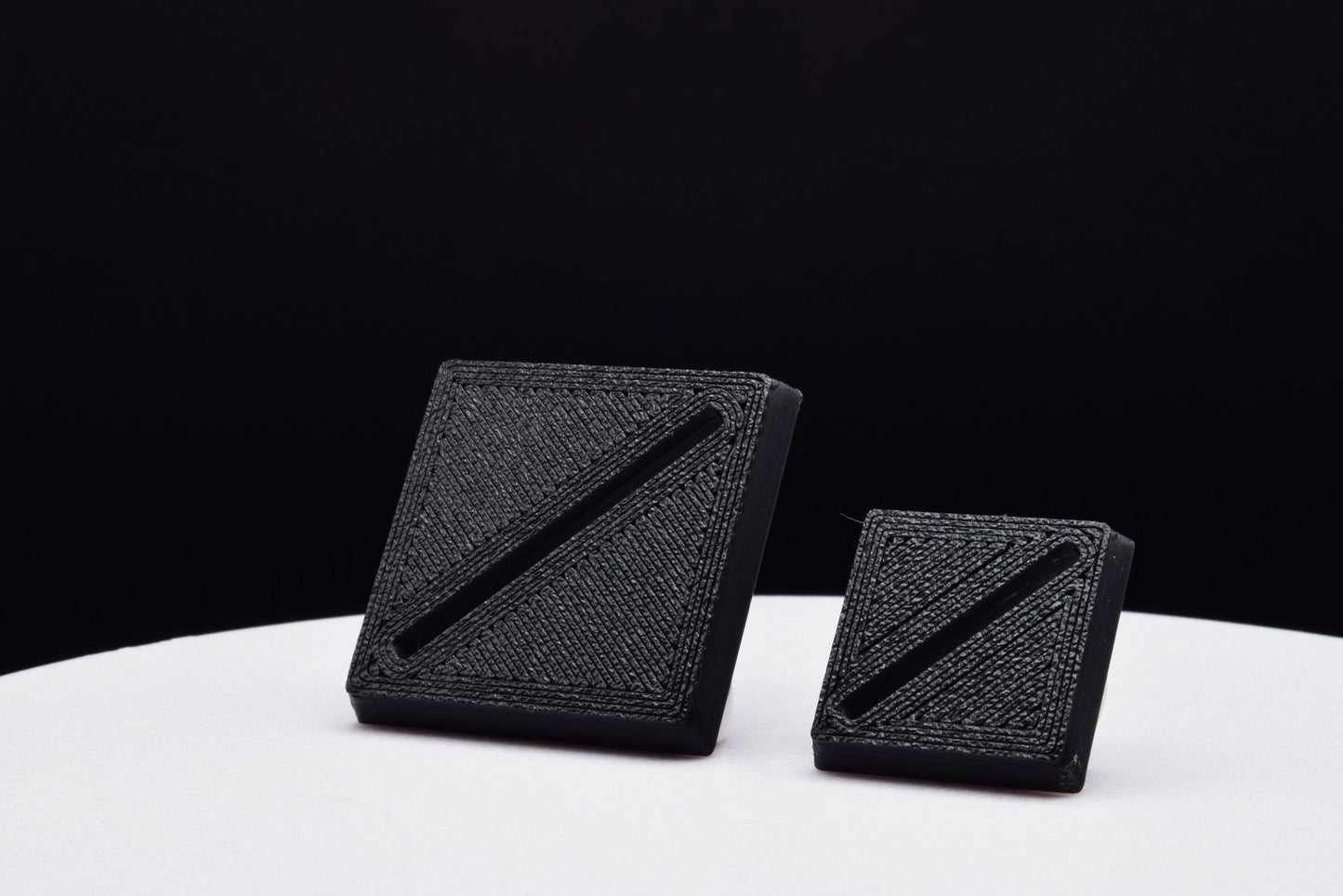 Slotted Square Bases for Miniatures (Diagonal) - 20mm 25mm 30mm - 3D Printed with high quality PLA+ for Tabletop Games/Wargames/D&D games
