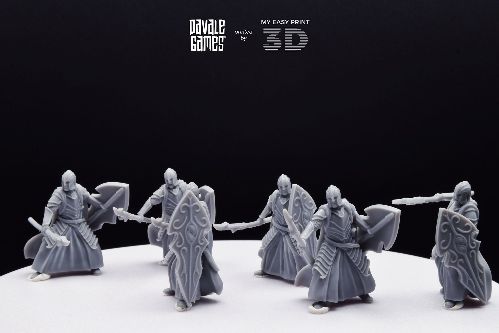 Bloody Elf with Spear and Shield - Davale Games - 3D Printed with high quality resin for LOTR/D&D games