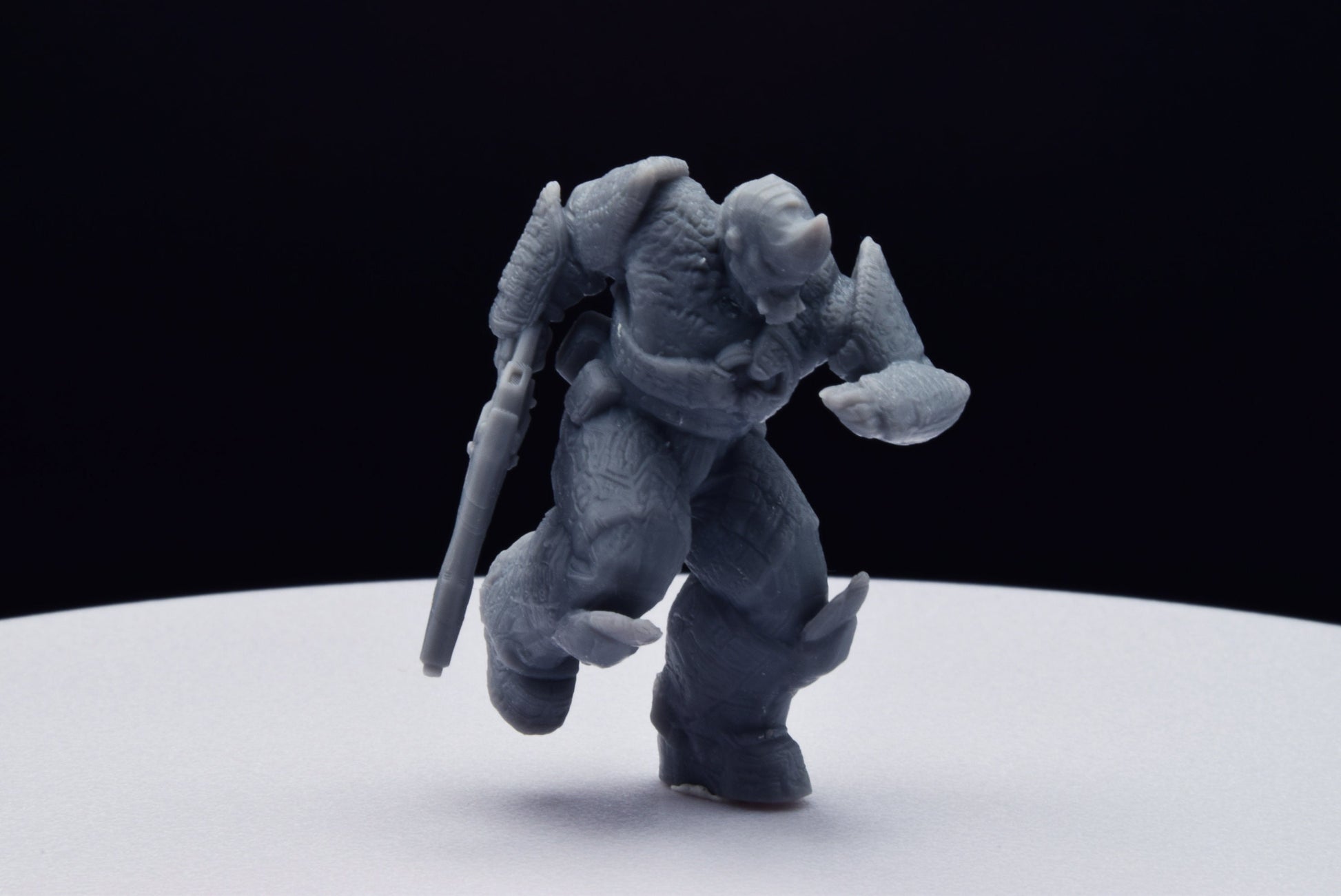 Gears Of War Hunter Ot Miniature - TheSTLSmith - 3D Printed with high quality resin for Skirmish/D&D games