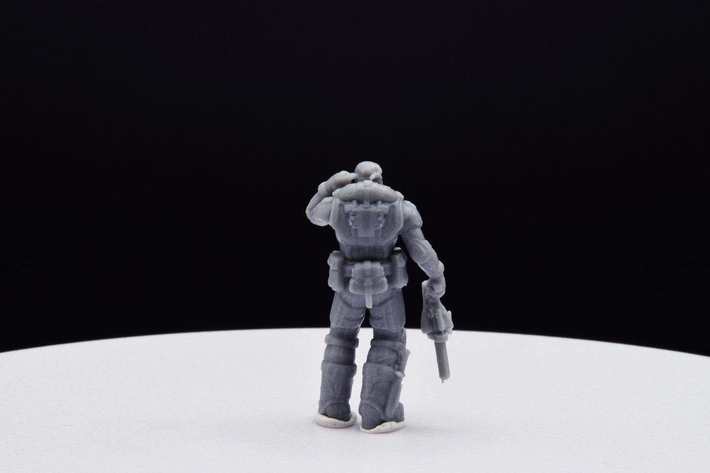 Gears Of War Marcus Fenix Winter Ot Miniature - TheSTLSmith - 3D Printed with high quality resin for Skirmish/D&D games