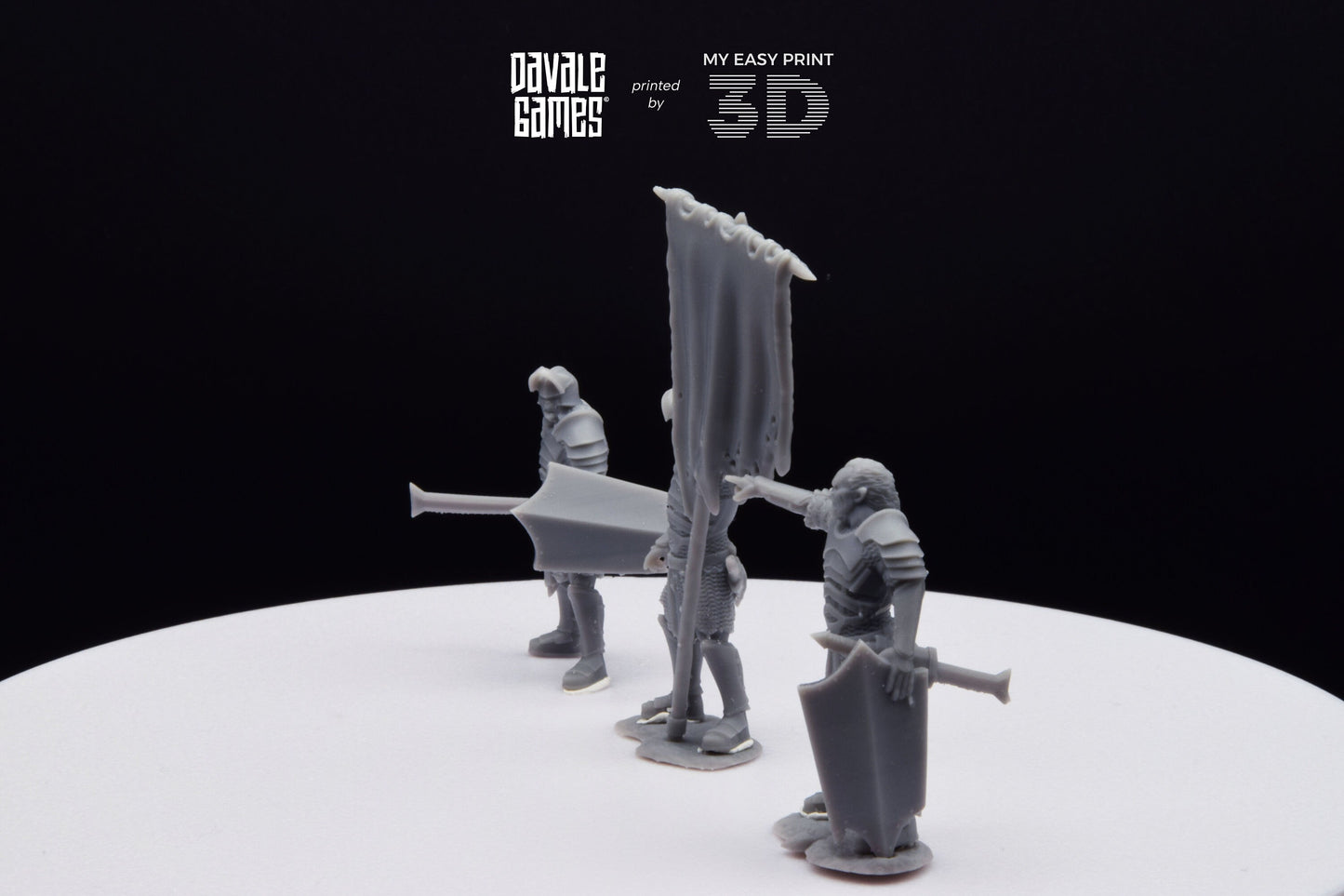 Blood-Handed Command Group - Davale Games - 3D Printed with high quality resin for LOTR/D&D games