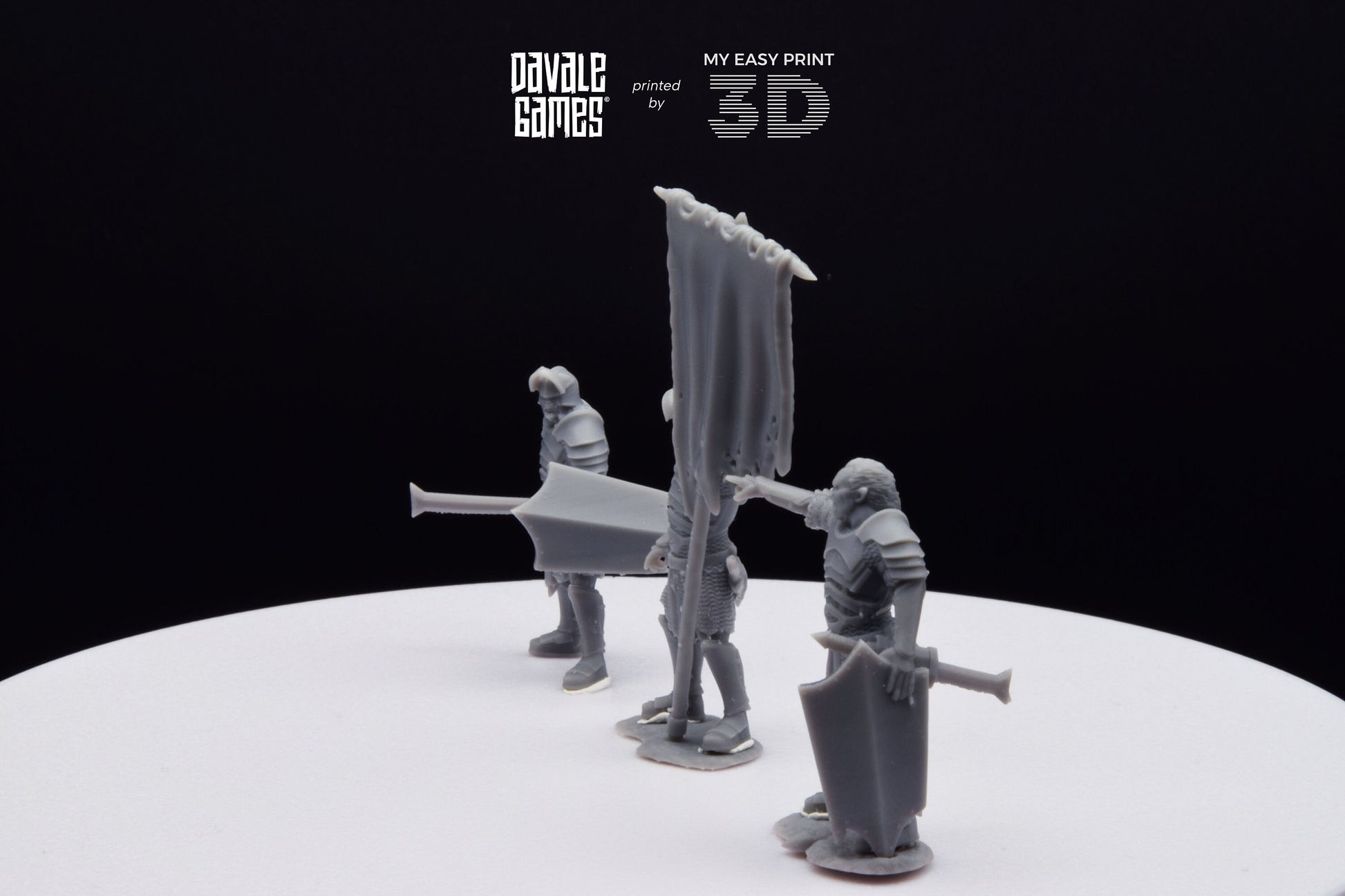 Blood-Handed Command Group - Davale Games - 3D Printed with high quality resin for LOTR/D&D games