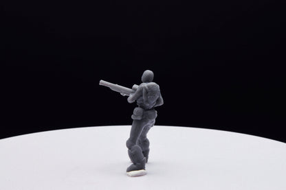 Gears Of War Anya Stroud Summer Ot Miniature - TheSTLSmith - 3D Printed with high quality resin for Skirmish/D&D games