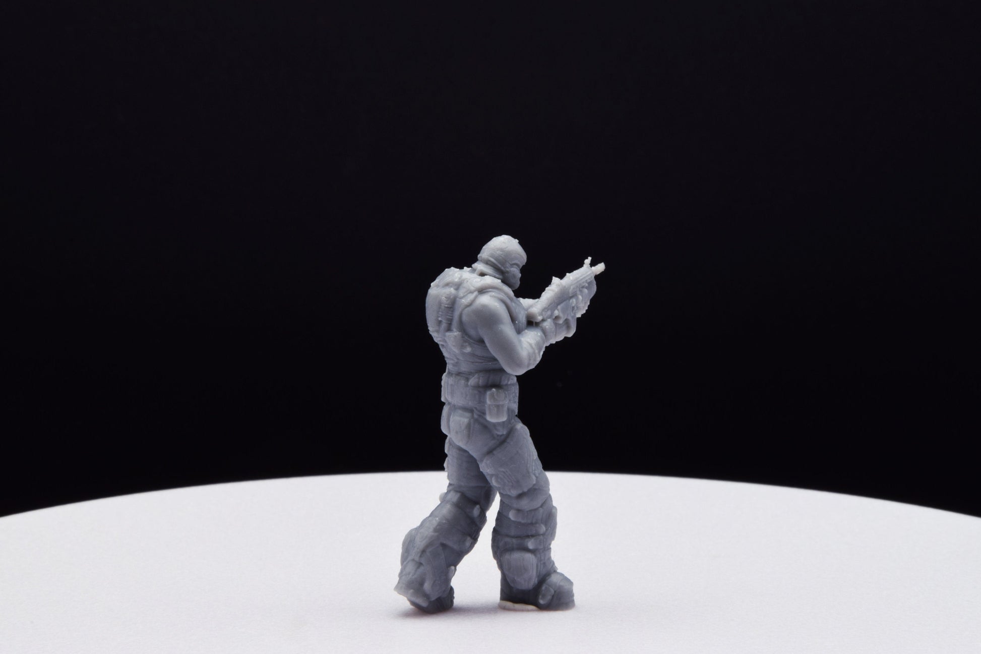 Gears Of War COG Soldier Summer Ot Miniature - TheSTLSmith - 3D Printed with high quality resin for Skirmish/D&D games