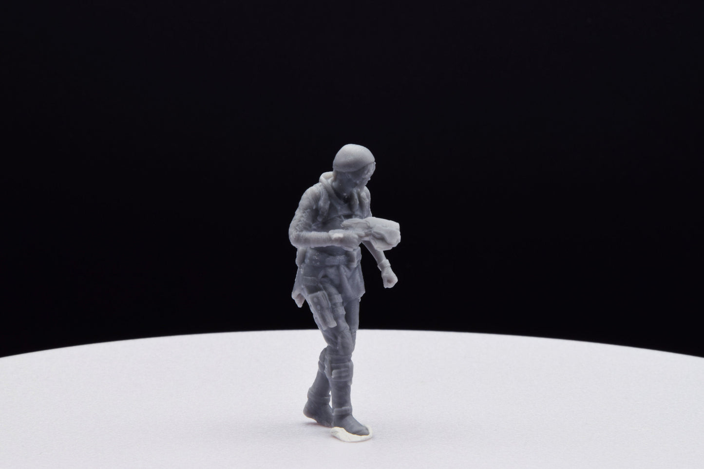 Gears Of War Kait Diaz Outsider Miniature - TheSTLSmith - 3D Printed with high quality resin for Skirmish/D&D games