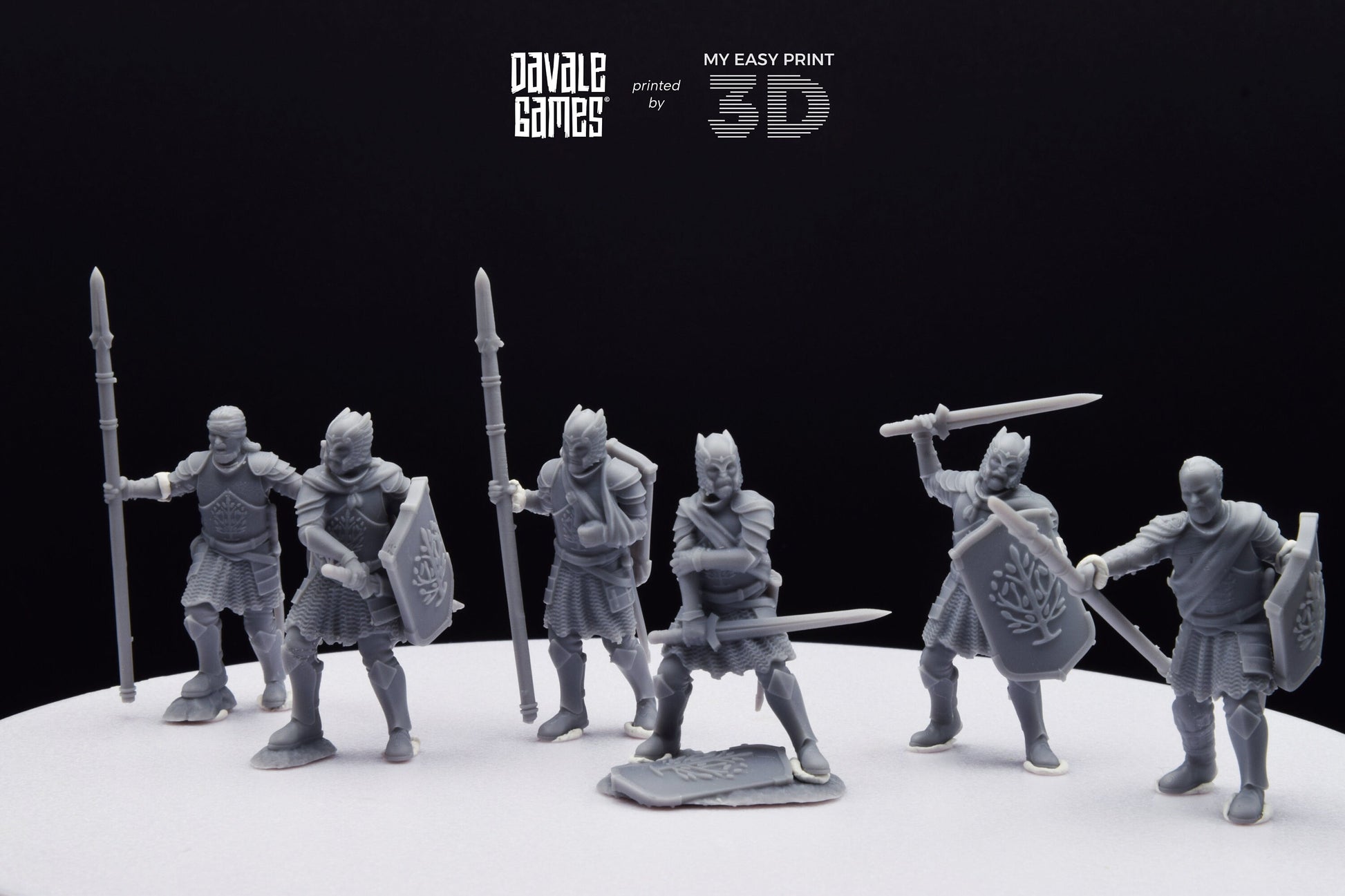Wounded Grey Castle Warriors - Davale Games - 3D Printed with high quality resin for LOTR/D&D games