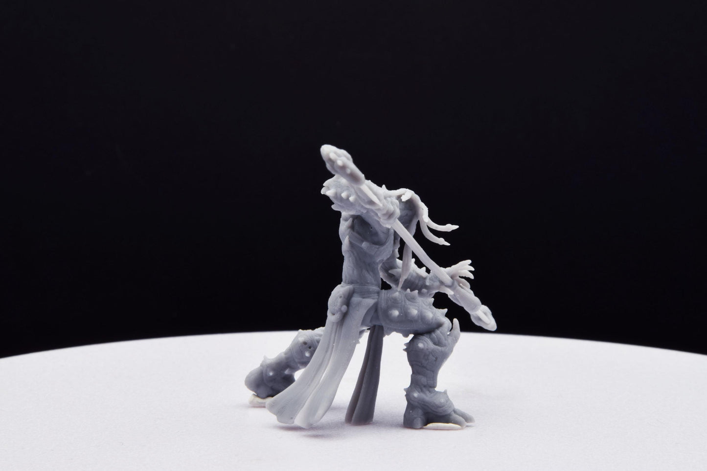 Gears Of War Skorge Ot Miniature - TheSTLSmith - 3D Printed with high quality resin for Skirmish/D&D games