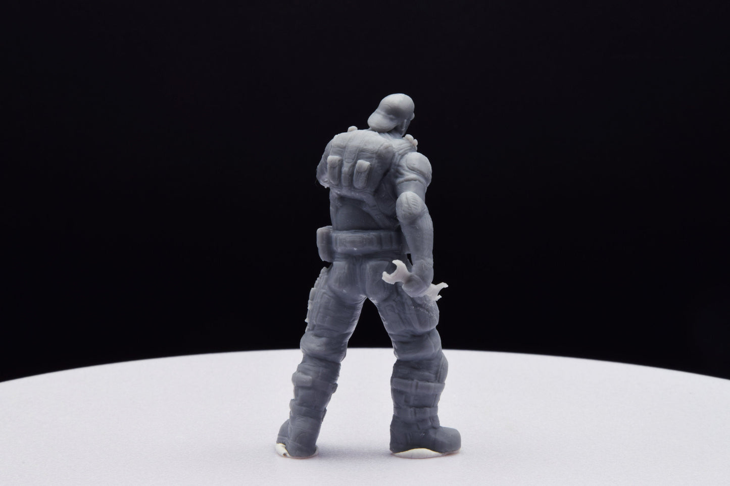 Gears Of War Damon Baird Mechanic Ot Miniature - TheSTLSmith - 3D Printed with high quality resin for Skirmish/D&D games