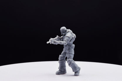 Gears Of War UIR Soldier Male [4] Miniature - TheSTLSmith - 3D Printed with high quality resin for Skirmish/D&D games
