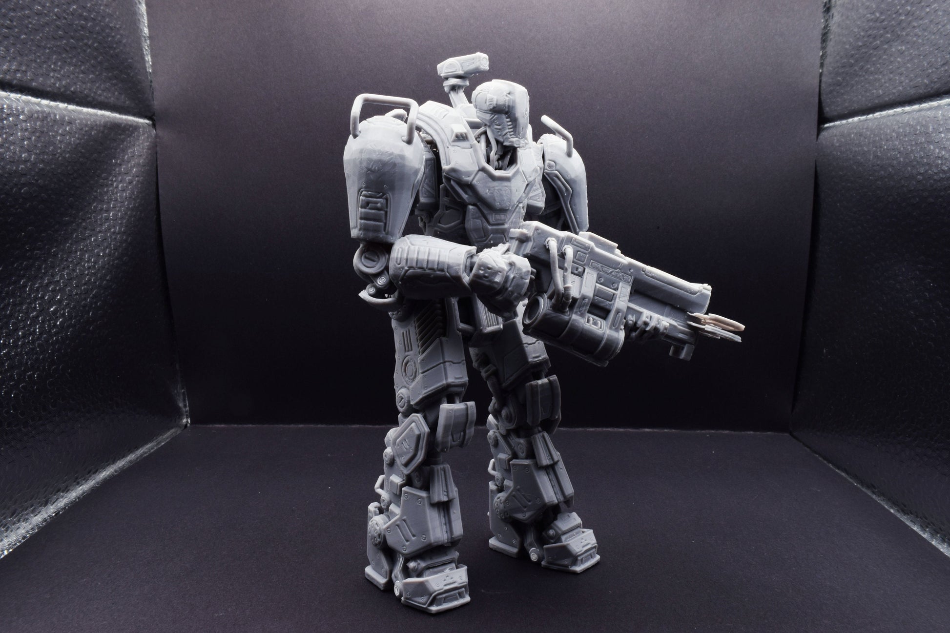 Gears Of War DeeBee Mega Mech Miniature - TheSTLSmith - 3D Printed with high quality resin for Skirmish/D&D games
