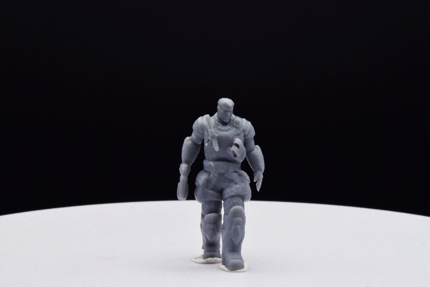 Gears Of War Dominic Santiago Winter Ot Miniature - TheSTLSmith - 3D Printed with high quality resin for Skirmish/D&D games