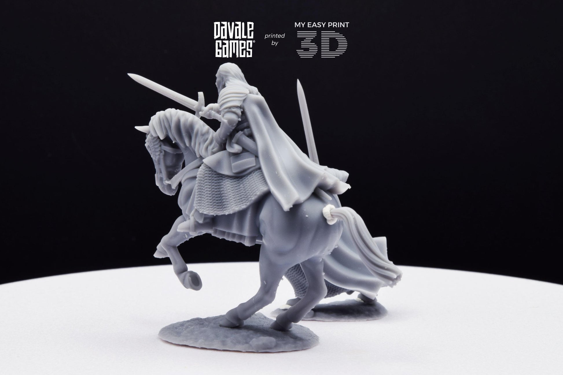 Grey Castle - Harold, The keeper of the keys - Foot and Mounted - Davale Games - 3D Printed with high quality resin for LOTR/D&D games
