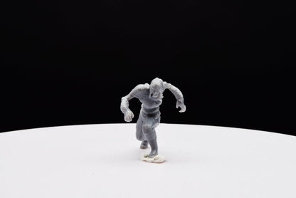 Gears Of War Lambent Former Female Ot Miniature - TheSTLSmith - 3D Printed with high quality resin for Skirmish/D&D games