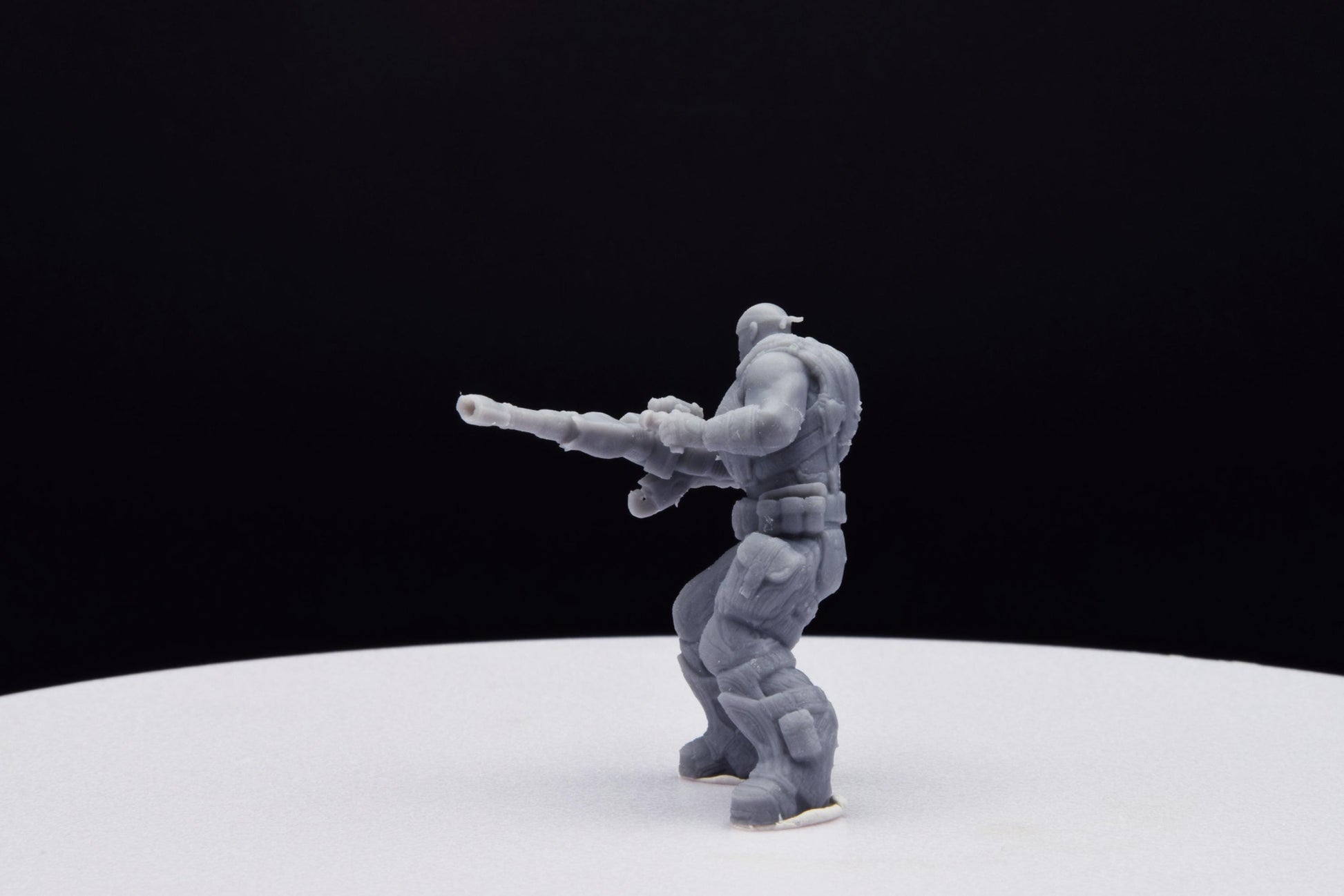 Gears Of War Augustus Cole Summer Ot Miniature - TheSTLSmith - 3D Printed with high quality resin for Skirmish/D&D games