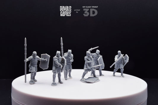 Wounded Grey Castle Warriors - Davale Games - 3D Printed with high quality resin for LOTR/D&D games