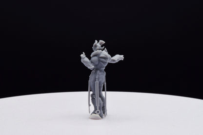 Gears Of War Queen Myrrah Armoured Ot Miniature - TheSTLSmith - 3D Printed with high quality resin for Skirmish/D&D games