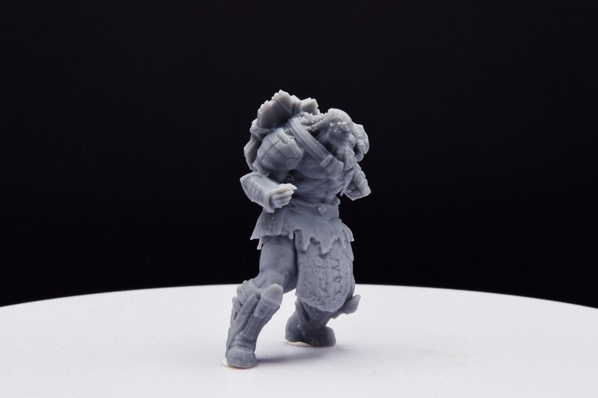 Gears Of War Swarm Speaker Ot Miniature - TheSTLSmith - 3D Printed with high quality resin for Skirmish/D&D games