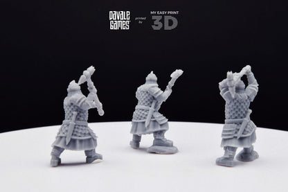 Silver Goat Dwarf with Hammer - Davale Games - 3D Printed with high quality resin for LOTR/D&D games