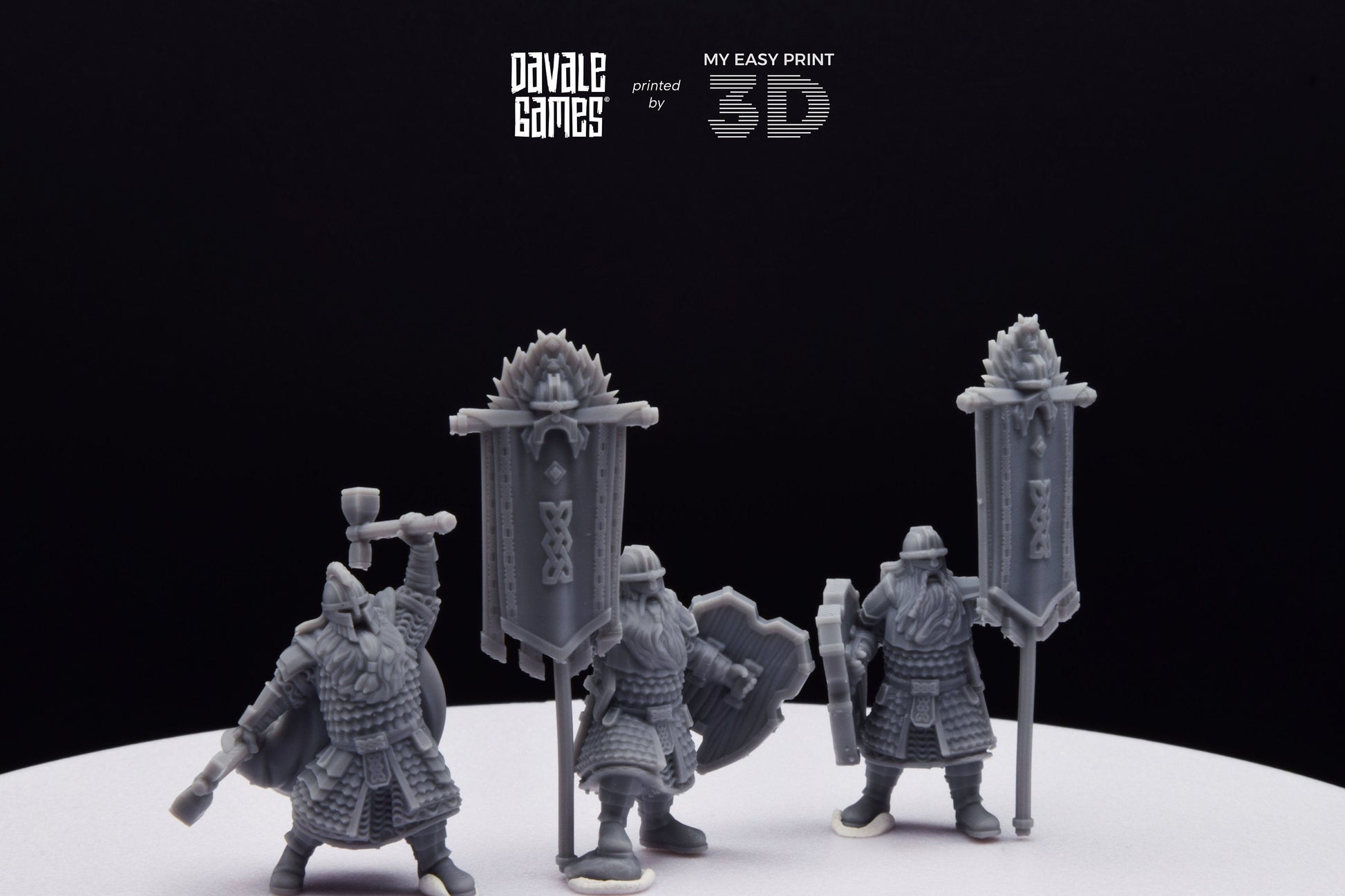 Kingdom Champion Dwarf and Banner - Davale Games - 3D Printed with high quality resin for LOTR/D&D games