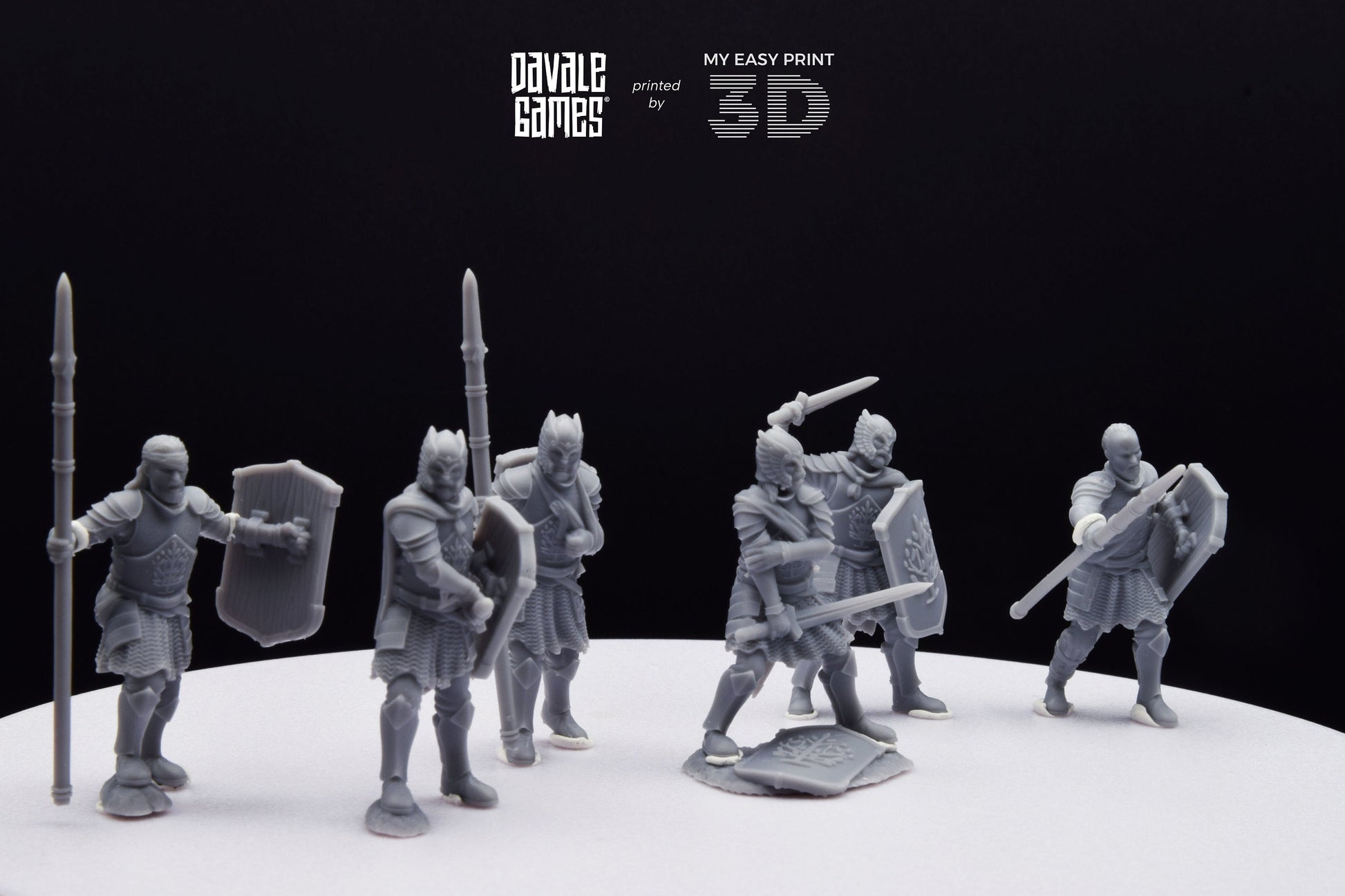 Wounded Grey Castle Warriors - Davale Games - 3D Printed with high quality resin for LOTR/D&D games