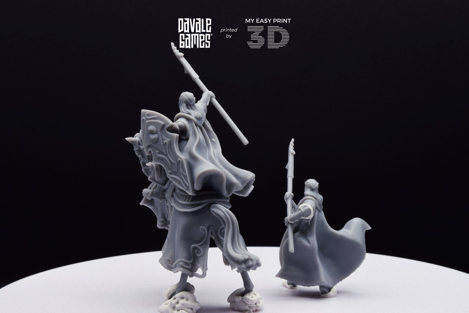Bloody Elf King - Foot and Mounted - Davale Games - 3D Printed with high quality resin for LOTR/D&D games
