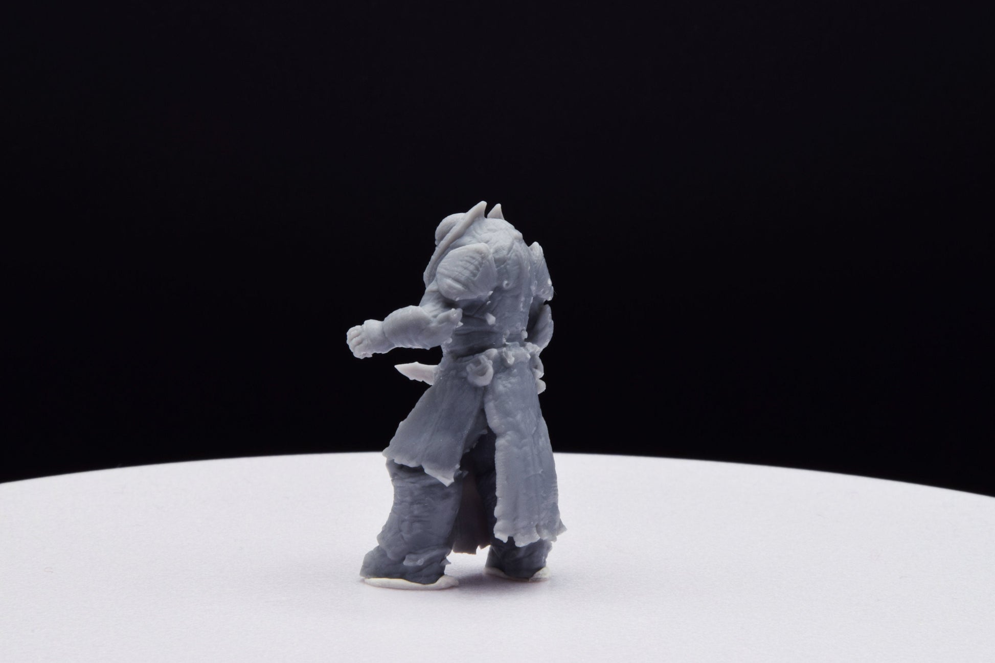 Gears Of War General Raam Ot Miniature - TheSTLSmith - 3D Printed with high quality resin for Skirmish/D&D games