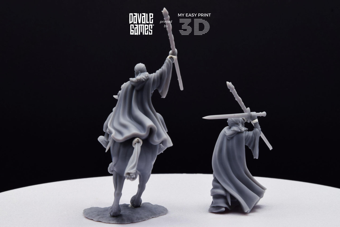 Gaënale the Mage White Light - Foot and Mounted - Davale Games - 3D Printed with high quality resin for LOTR/D&D games