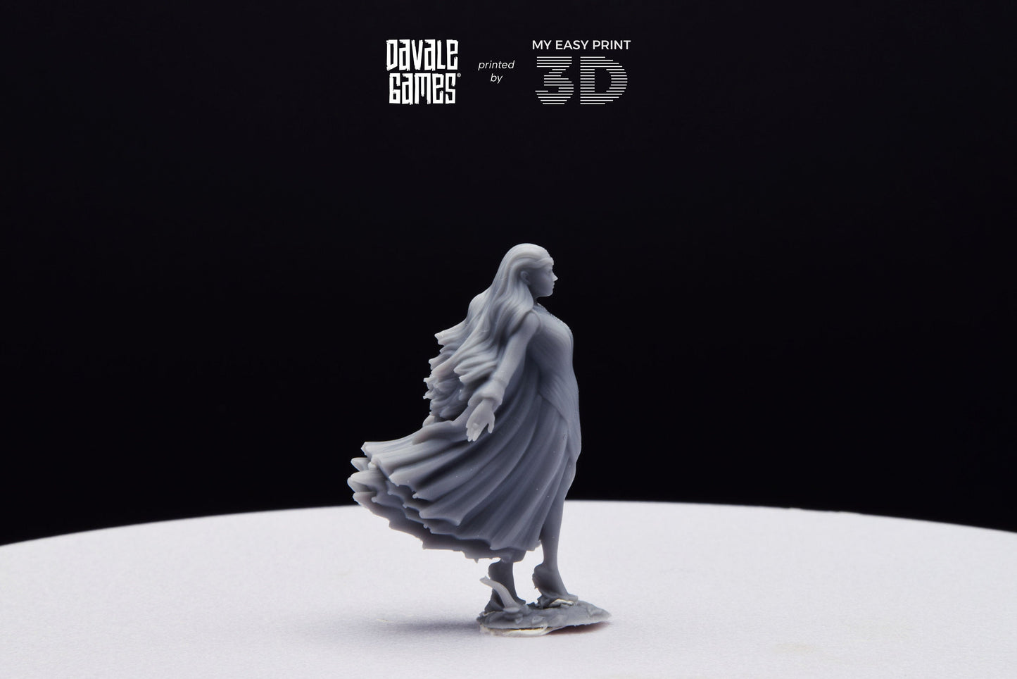 Forest Elven Queen - Davale Games - 3D Printed with high quality resin for LOTR/D&D games