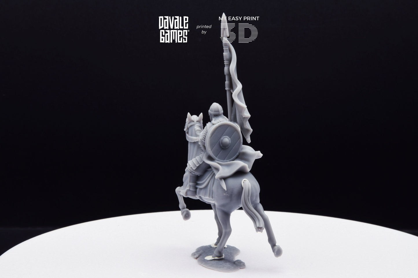 West Human on Horse with Banner - Mounted - Davale Games - 3D Printed with high quality resin for LOTR/D&D games