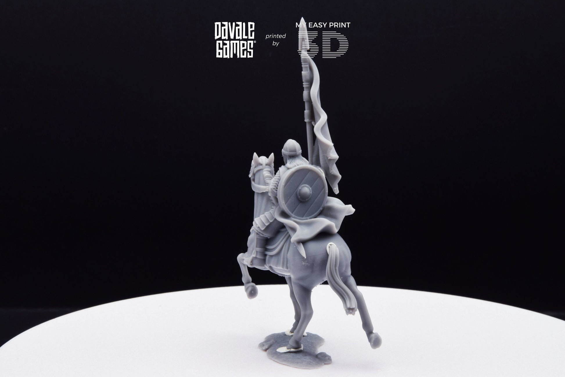 West Human on Horse with Banner - Mounted - Davale Games - 3D Printed with high quality resin for LOTR/D&D games