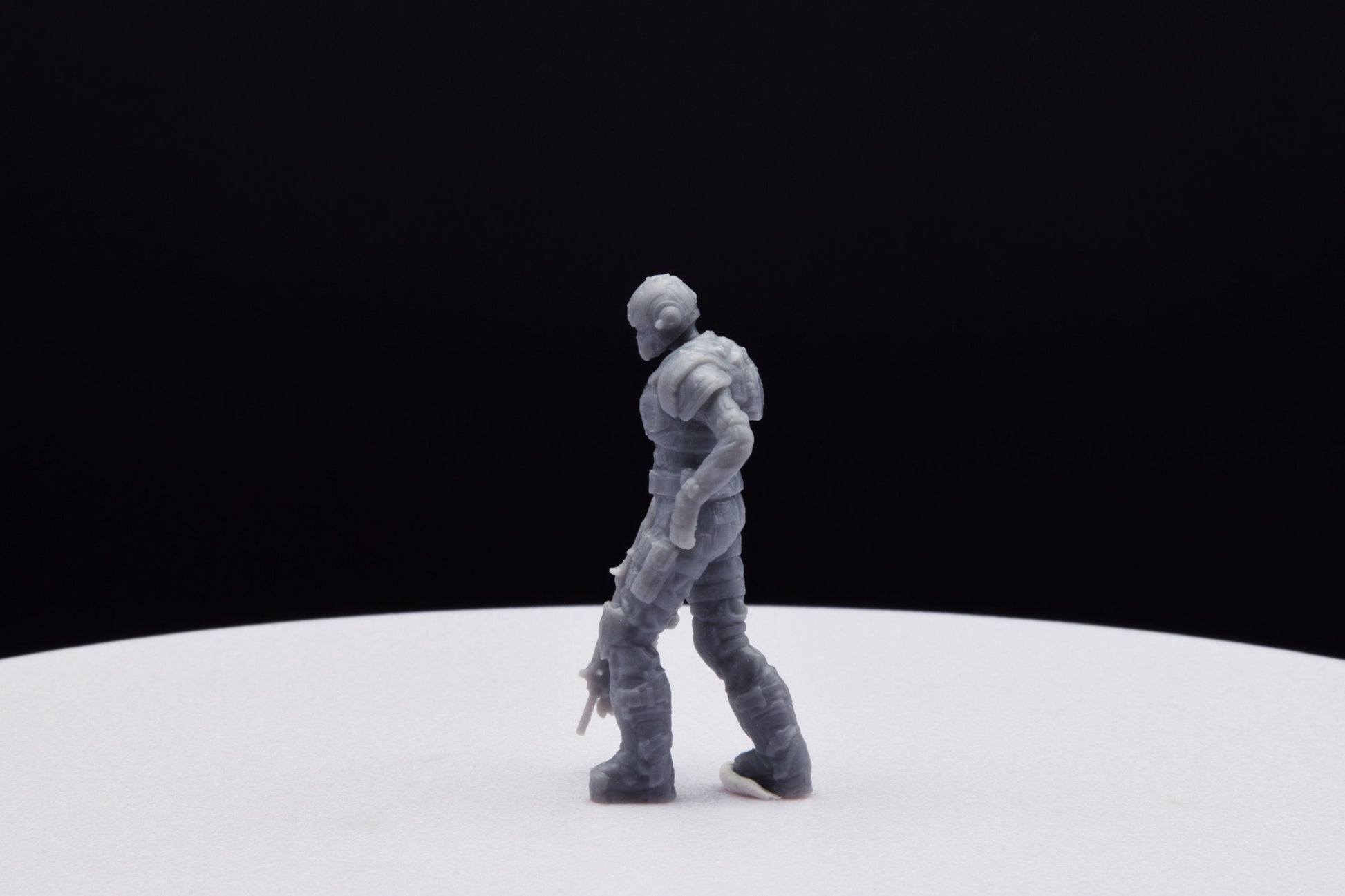 Gears Of War COG Soldier Winter Female Miniature - TheSTLSmith - 3D Printed with high quality resin for Skirmish/D&D games