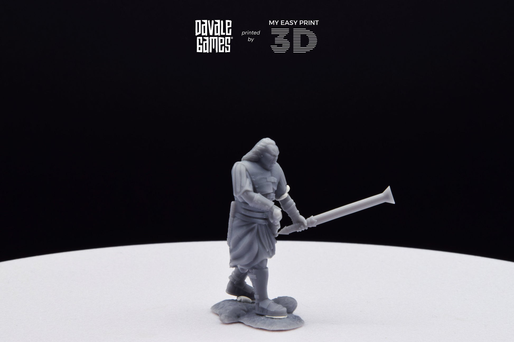 Outrider blood handed captain with two swords - Davale Games - 3D Printed with high quality resin for LOTR/D&D games