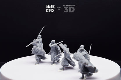 Armoured Wood Elf with Sword - Davale Games - 3D Printed with high quality resin for LOTR/D&D games