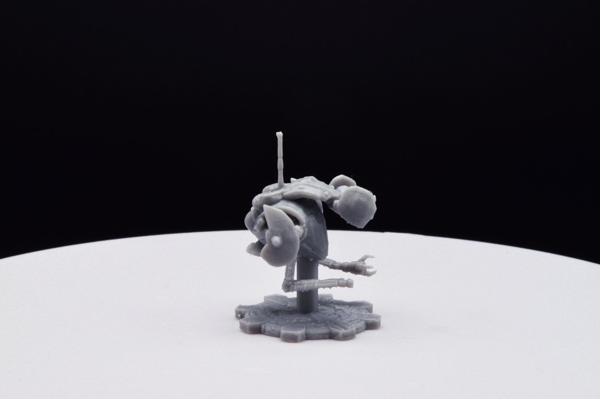 Gears Of War Jackbot Ot Miniature - TheSTLSmith - 3D Printed with high quality resin for Skirmish/D&D games