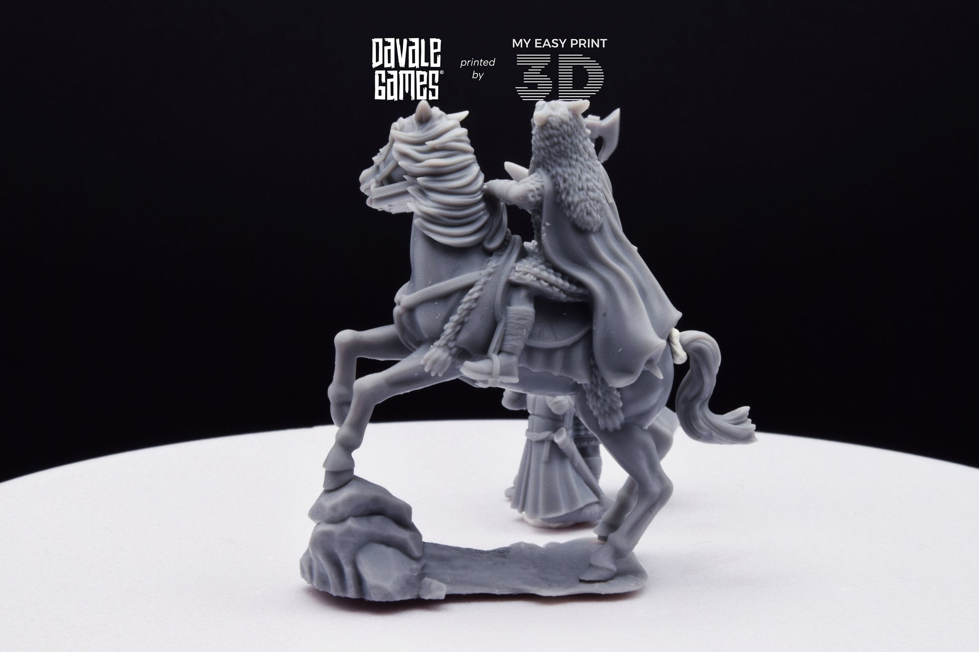 Lord Mountain The Wolf - Foot and Mounted - Davale Games - 3D Printed with high quality resin for LOTR/D&D games