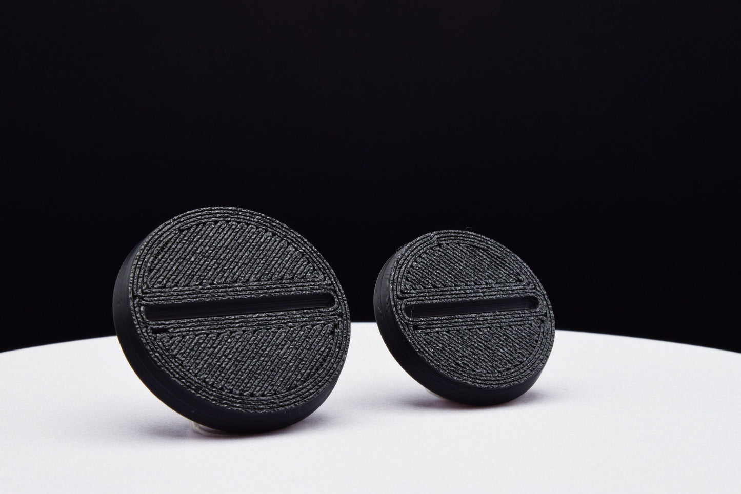 Slotted Round Bases for Miniatures - 20mm 25mm 28.5mm 30mm 32mm - 3D Printed with high quality PLA+ for Tabletop Games/Wargames/D&D games